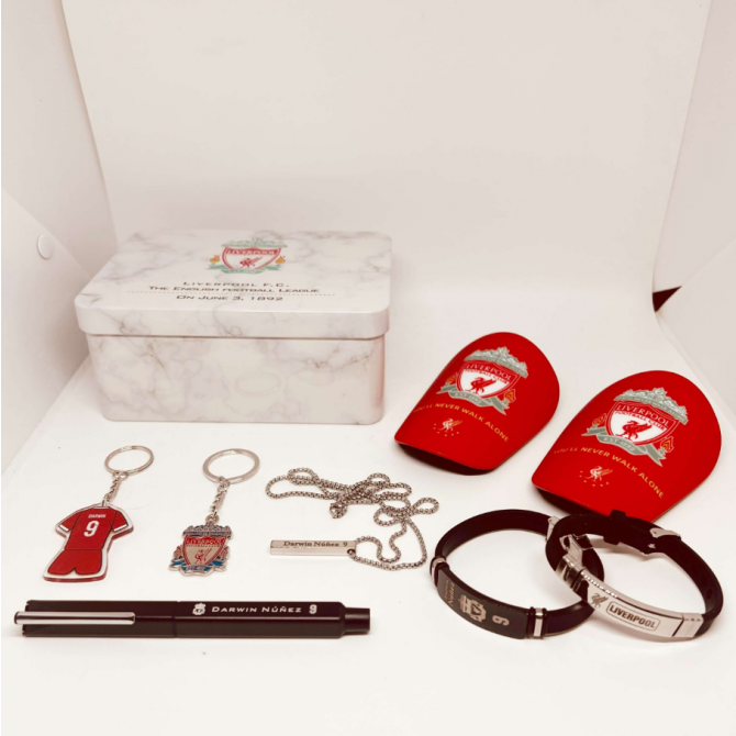 Darwin Núñez Bundle