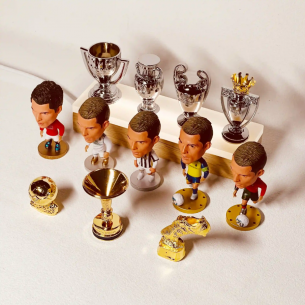CR7 Cristiano Ronaldo Mini Figure & Metal Trophy